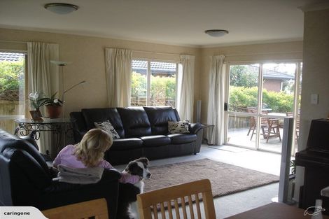 Photo of property in 20 Amherst Place, Albany, Auckland, 0632