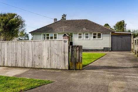 Photo of property in 21 Miro Street, Merrilands, New Plymouth, 4312