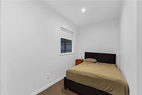 Photo of property in 192 Henderson Valley Road, Henderson, Auckland, 0612
