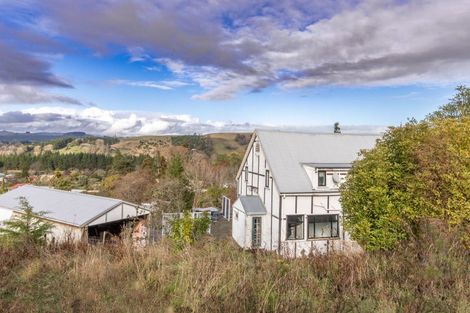 Photo of property in 33 Abbotsford Road, Waipawa, 4210