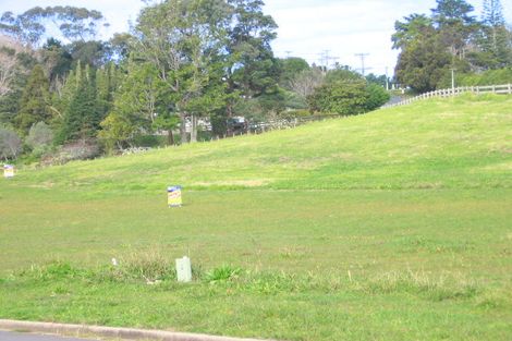 Photo of property in 31 Kinmont Rise, East Tamaki Heights, Auckland, 2016