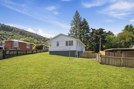 Photo of property in 56 Thomas Crescent, Western Heights, Rotorua, 3015