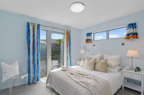 Photo of property in 64 Hewitts Road, Merivale, Christchurch, 8014