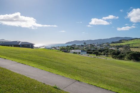 Photo of property in 5 Vidar Way, Coopers Beach, 0420