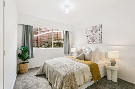 Photo of property in 15b Caesars Place, Churton Park, Wellington, 6037