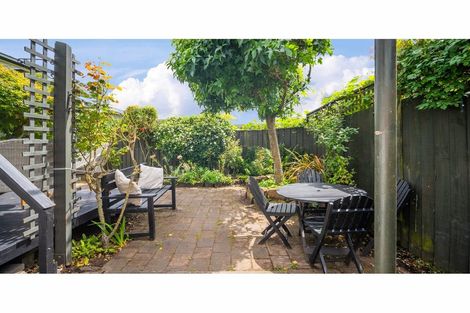 Photo of property in 12 Fairview Street, Somerfield, Christchurch, 8024