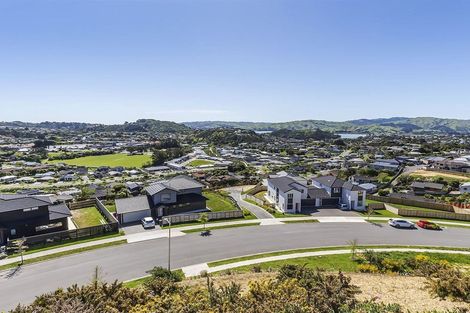 Photo of property in 157 Navigation Drive, Whitby, Porirua, 5024