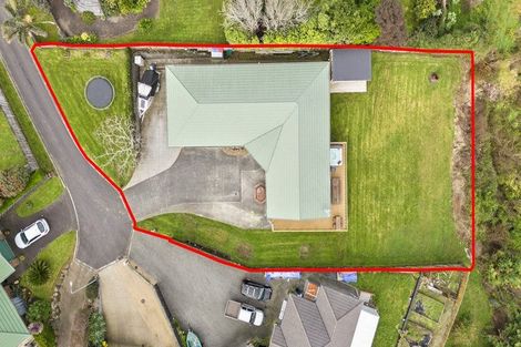 Photo of property in 17 Bella Villa Drive, Waiuku, 2123