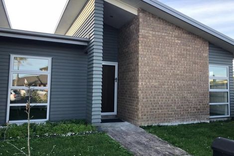 Photo of property in 24 Chalgrove Road, Huntington, Hamilton, 3210