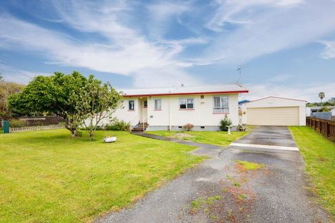 Photo of property in 25 Bennett Street, Waipawa, 4210