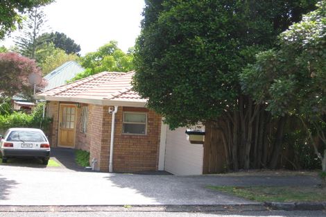 Photo of property in 145 Hutchinson Avenue, New Lynn, Auckland, 0600