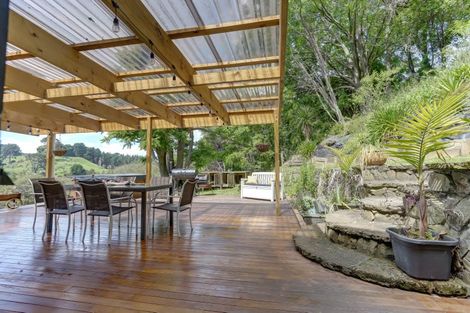 Photo of property in 235 No 2 Line, Okoia, Whanganui, 4572