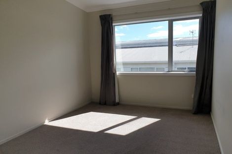 Photo of property in 19u7 Collins Avenue, Tawa, Wellington, 5028
