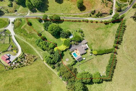 Photo of property in 120 Union Line, Fordell, Whanganui, 4572