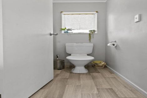 Photo of property in 5a Langstone Street, Welcome Bay, Tauranga, 3112