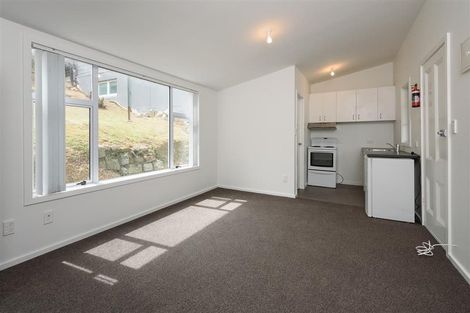 Photo of property in 4a/8 Howard Street, Mount Cook, Wellington, 6021