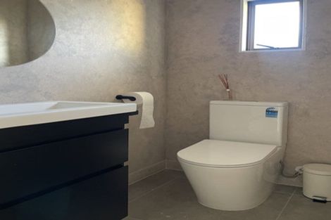 Photo of property in 255 Don Buck Road, Massey, Auckland, 0614