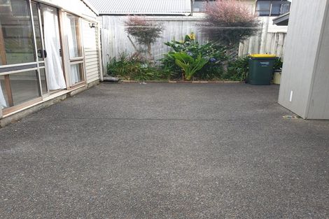 Photo of property in 4 First Avenue, Glenbrook, Waiuku, 2681