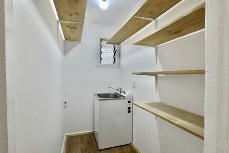 Photo of property in 13 Roby Street, Te Atatu Peninsula, Auckland, 0610