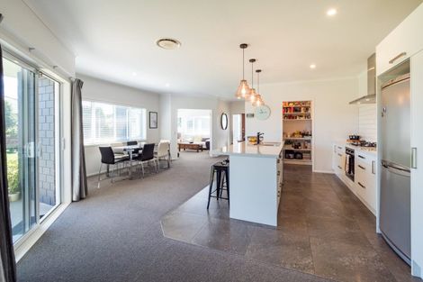 Photo of property in 13 Cherry Place, Feilding, 4702