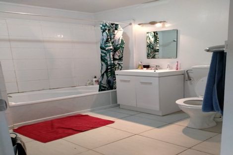Photo of property in 10a Clinton Way, Kingston, Wellington, 6021