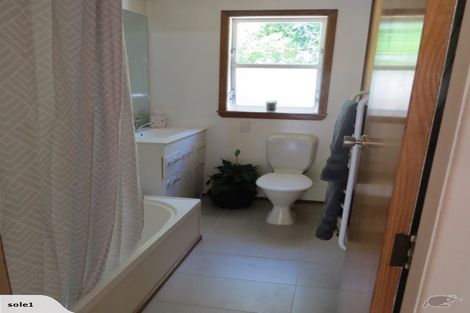 Photo of property in 5f2 Wilmshurst Place, Tawa, Wellington, 5028