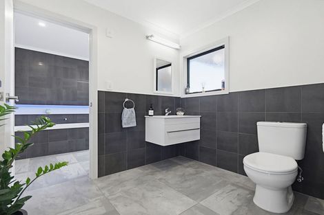 Photo of property in 69 Waipipi Wharf Road, Pollok, Waiuku, 2683