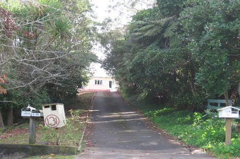 Photo of property in 2/129 Matipo Road, Te Atatu Peninsula, Auckland, 0610