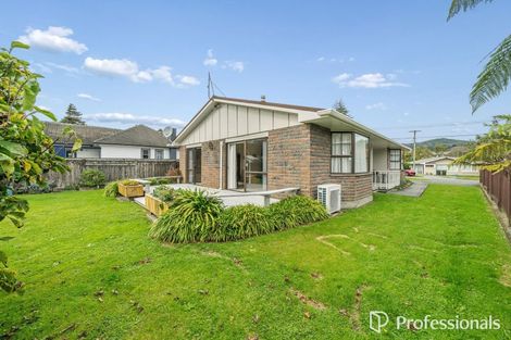 Photo of property in 14 Rawhiti Street, Stokes Valley, Lower Hutt, 5019