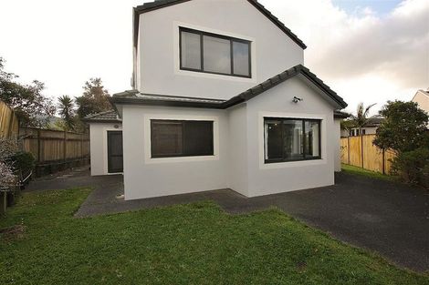 Photo of property in 16a Kilsyth Way, East Tamaki Heights, Auckland, 2016