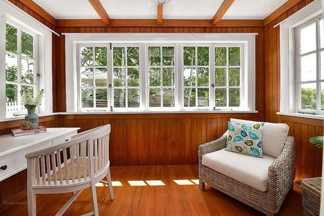 Photo of property in 72 Garfield Road, Helensville, 0800