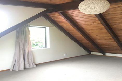 Photo of property in 1/11 Taipari Road, Te Atatu Peninsula, Auckland, 0610