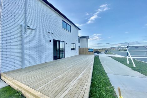 Photo of property in 98 Ksenia Drive, Flat Bush, Auckland, 2019