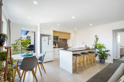 Photo of property in 5 St Julia Court, Helensville, 0800