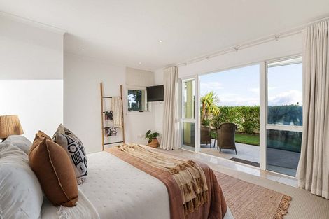 Photo of property in 91 Marine Parade, Mount Maunganui, 3116