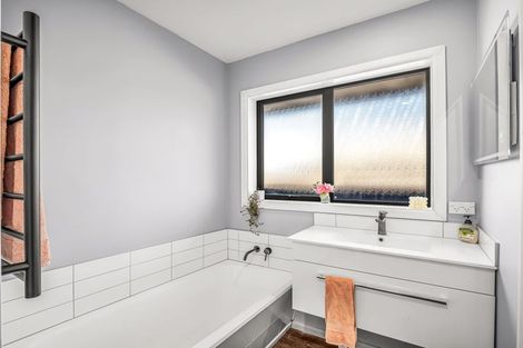 Photo of property in 409 Main Road North, Redwood, Christchurch, 8051