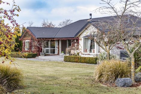 Photo of property in 37 Alessio Lane, Swannanoa, Rangiora, 7475