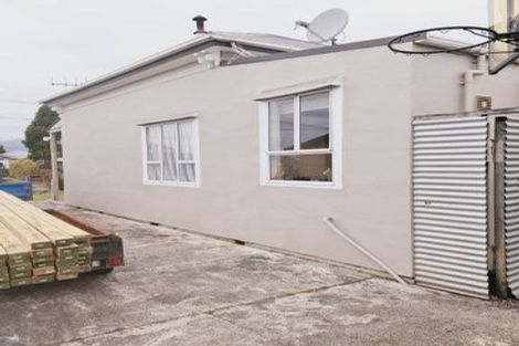 Photo of property in 136 Russell Street, Westport, 7825