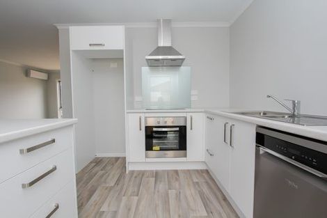 Photo of property in 14u4 Breckons Avenue, Nawton, Hamilton, 3200
