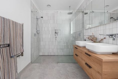 Photo of property in 12 Kiritiana Close, Pyes Pa, Tauranga, 3112