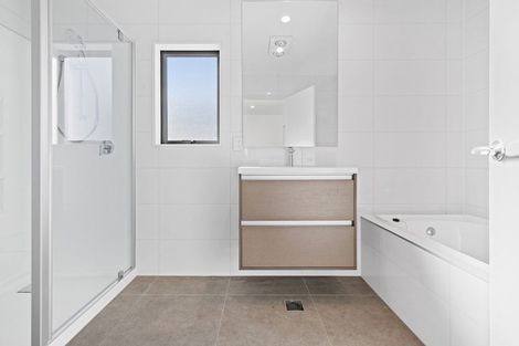 Photo of property in 6 Huru Road, Flat Bush, Auckland, 2019