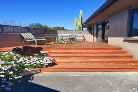 Photo of property in 4 Kirkpatrick Place, Havelock North, 4130