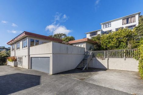 Photo of property in 8 Kiriwai Road, Paremata, Porirua, 5024