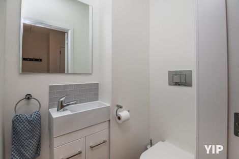 Photo of property in 15 Clifford Road, Johnsonville, Wellington, 6037