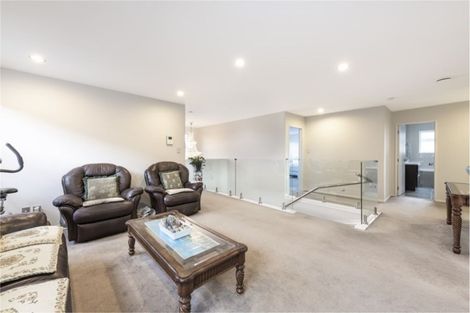 Photo of property in 5 Kiltole Drive, Flat Bush, Auckland, 2019
