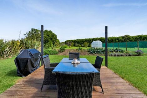 Photo of property in 219 Brown Road, Brixton, Waitara, 4382