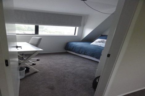 Photo of property in 2 Otonga Way, Churton Park, Wellington, 6037