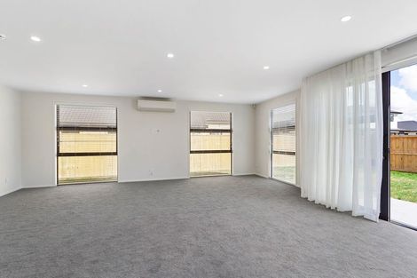 Photo of property in 10 Arahi Road, Clevedon, 2582