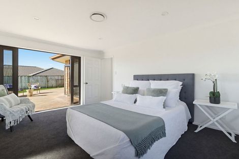 Photo of property in 7 Hanna Place, Havelock North, 4130