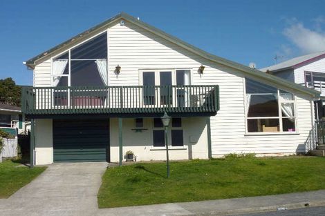 Photo of property in 4 Haast Close, Kelson, Lower Hutt, 5010